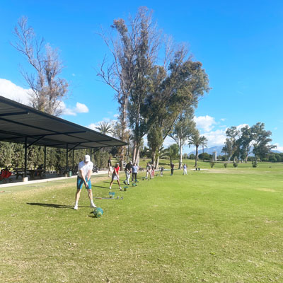 Training auf der Driving Range