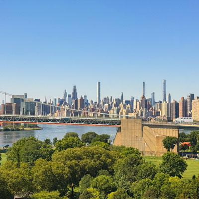 Erster Blick auf New York aus dem Acela Train